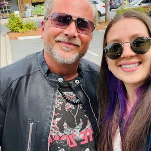 Meet your Posher, Madison